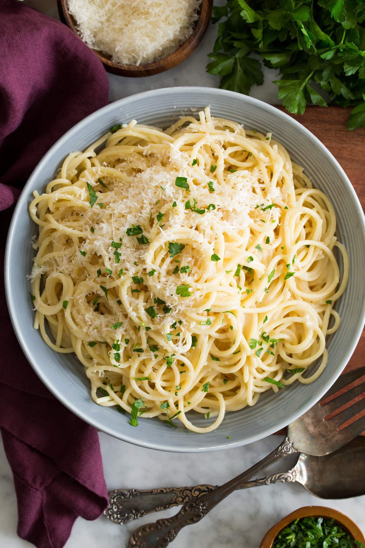 Overhead photo of pasta in serving bowl